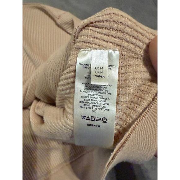 Free People SZ Medium Oversized Beige Boxy Waffle Long Sleeve Thermal Top Women - Picture 10 of 12